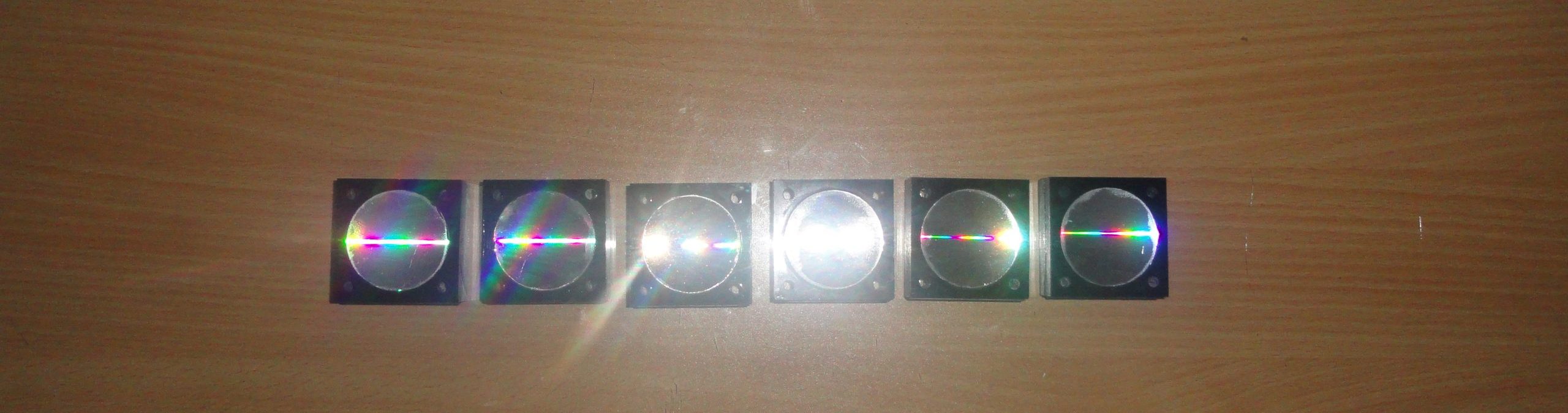 تصویر عنوان